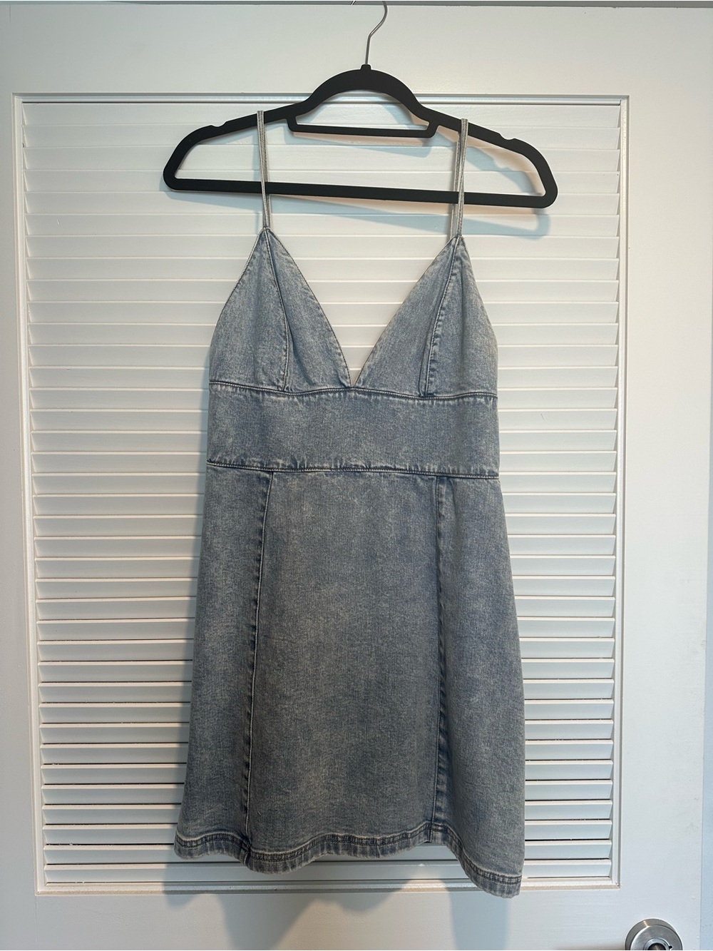 Alice + Olivia Light Blue Denim Mini Dress - Picture 4 of 5